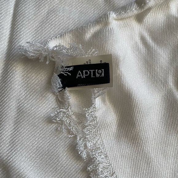 Apartment 9 White Rayon Infinity Scarf - NWOT - Picture 2 of 5